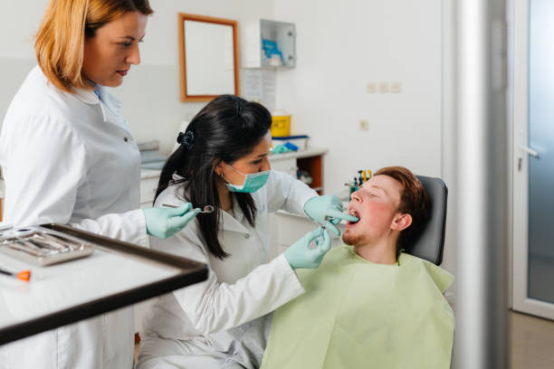 Best Emergency Broken Tooth Repair in River Ridge, FL